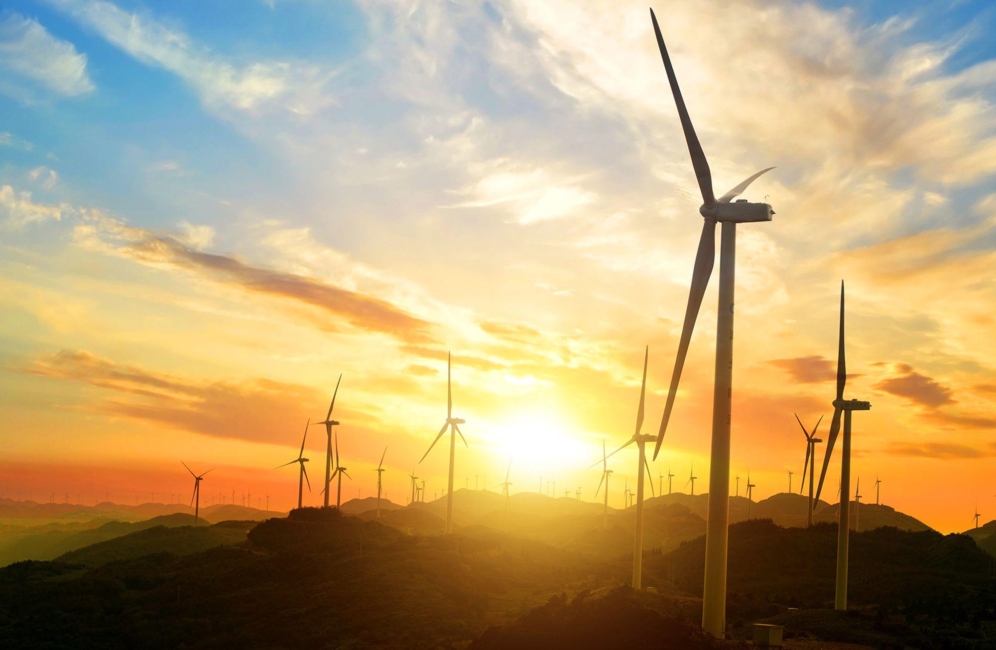 Türkiye yenilenebilir enerjiye 73 milyar dolar yatırım yapacak