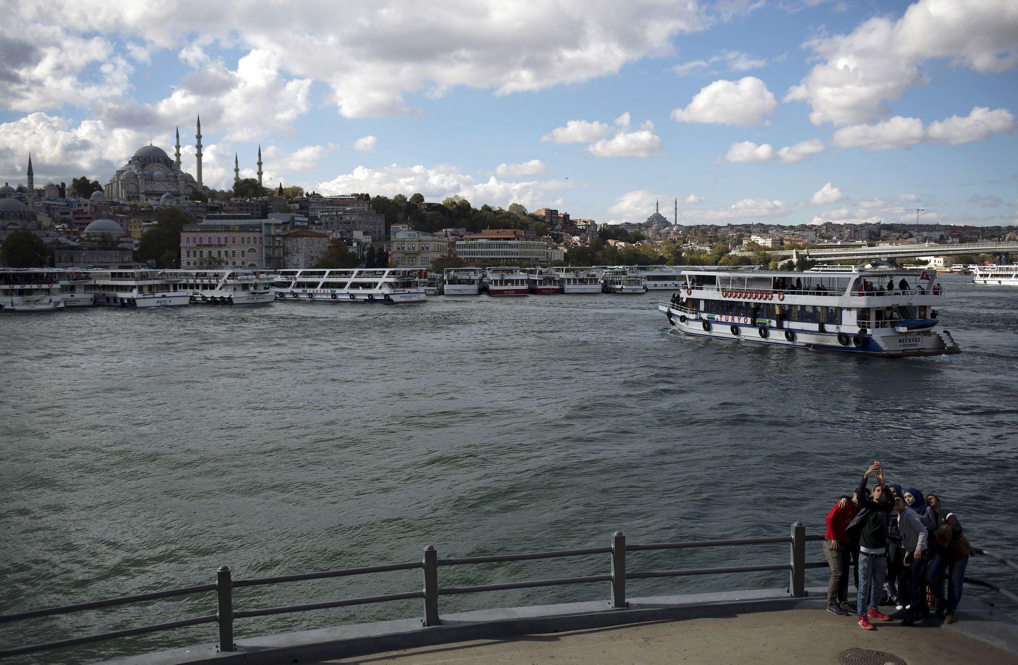 Hareketli bir yurt içi, sakin bir yurt dışı