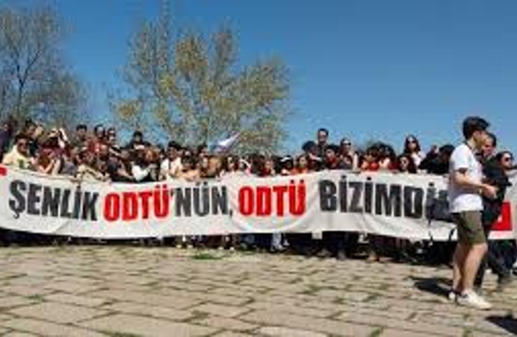 ODTÜ’de Bahar Şenlikleri Yasaklara Rağmen Kutlandı
