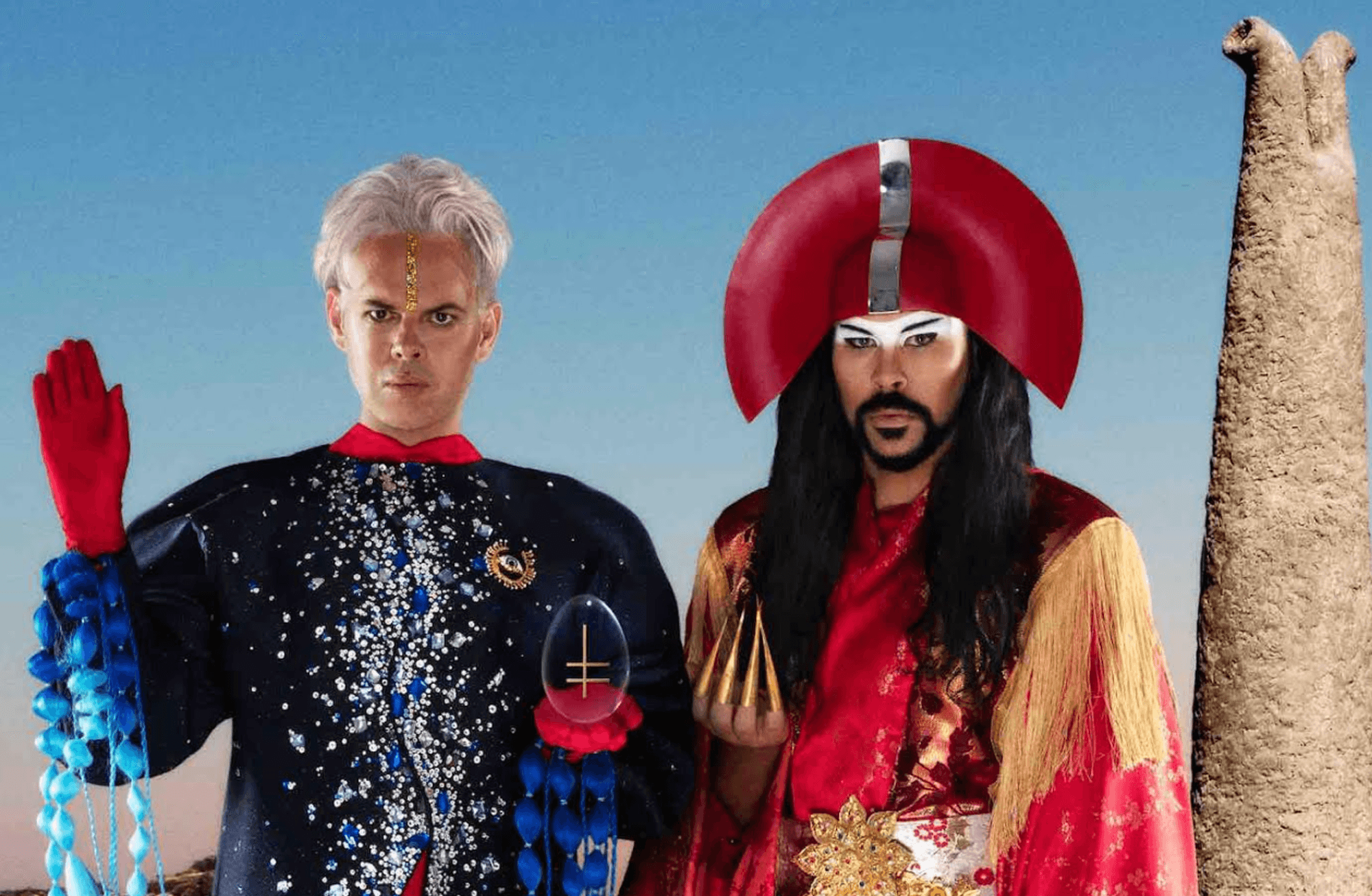 Empire of the Sun’la 2000’lerin indie partilerine dönüş 