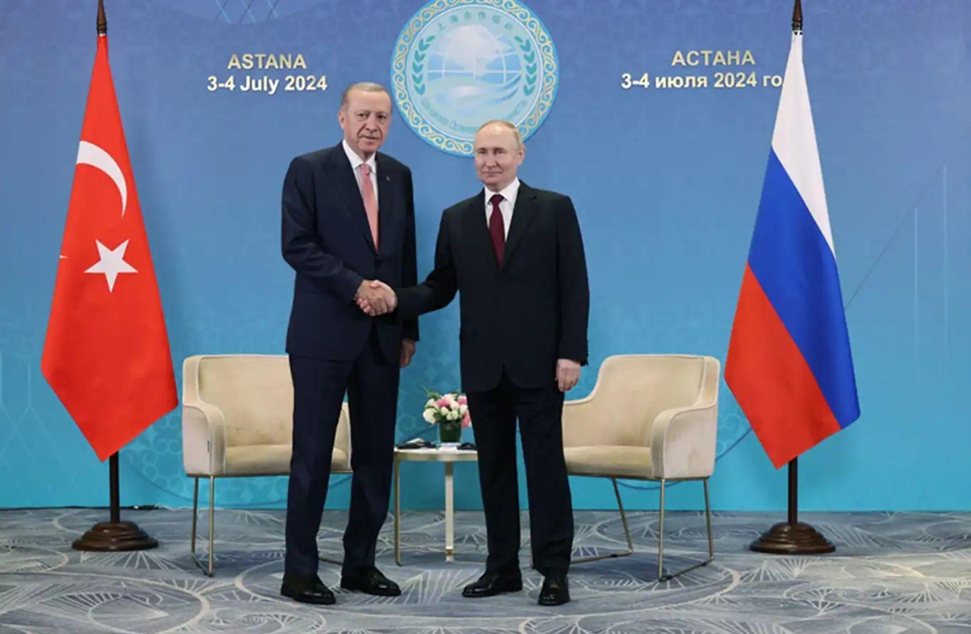 ŞİÖ Devlet Başkanları Zirvesi: Erdoğan ile Putin Astana'da biraraya geldi