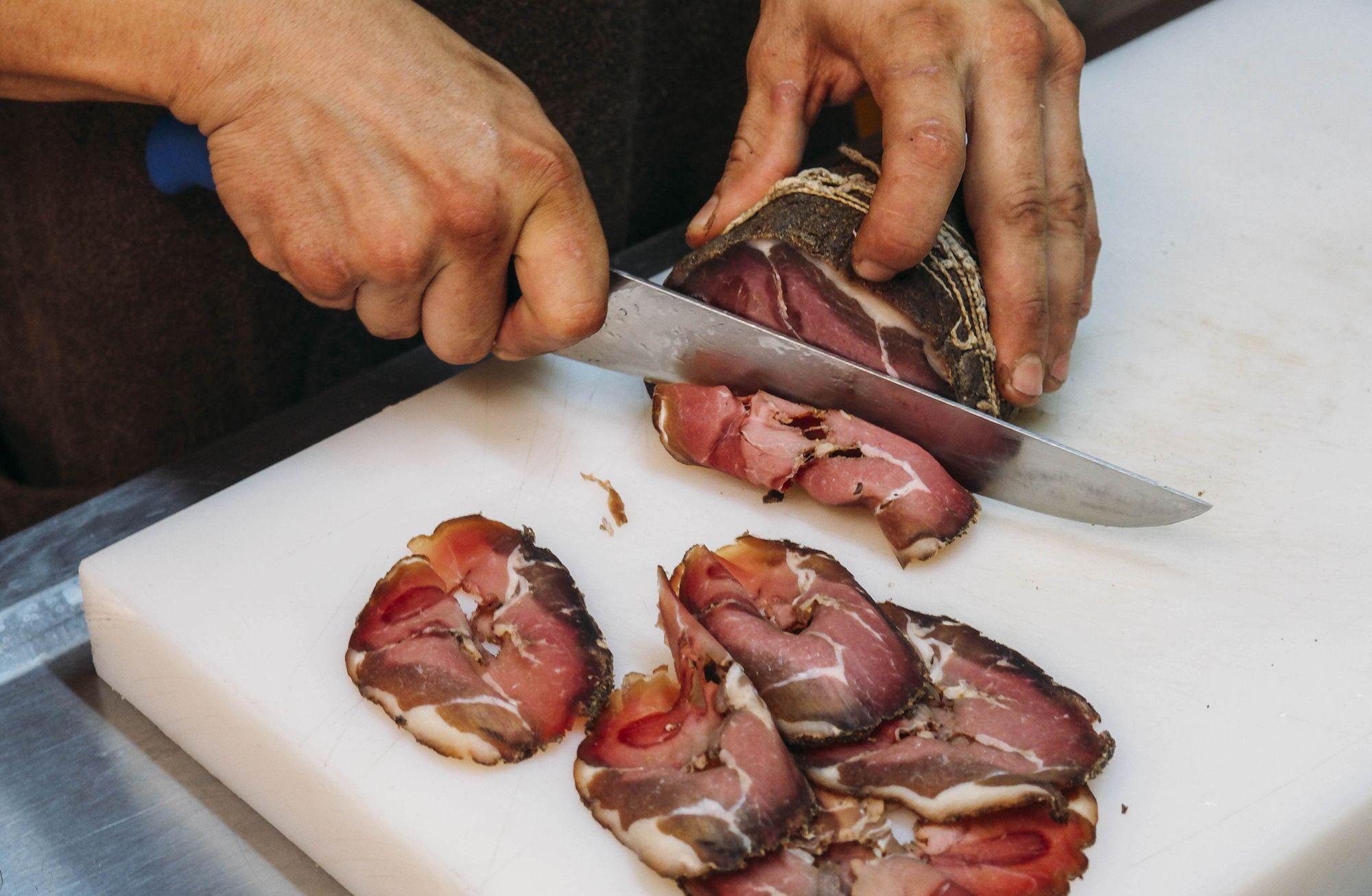 Geççi'den oğlak prosciutto tarifi 