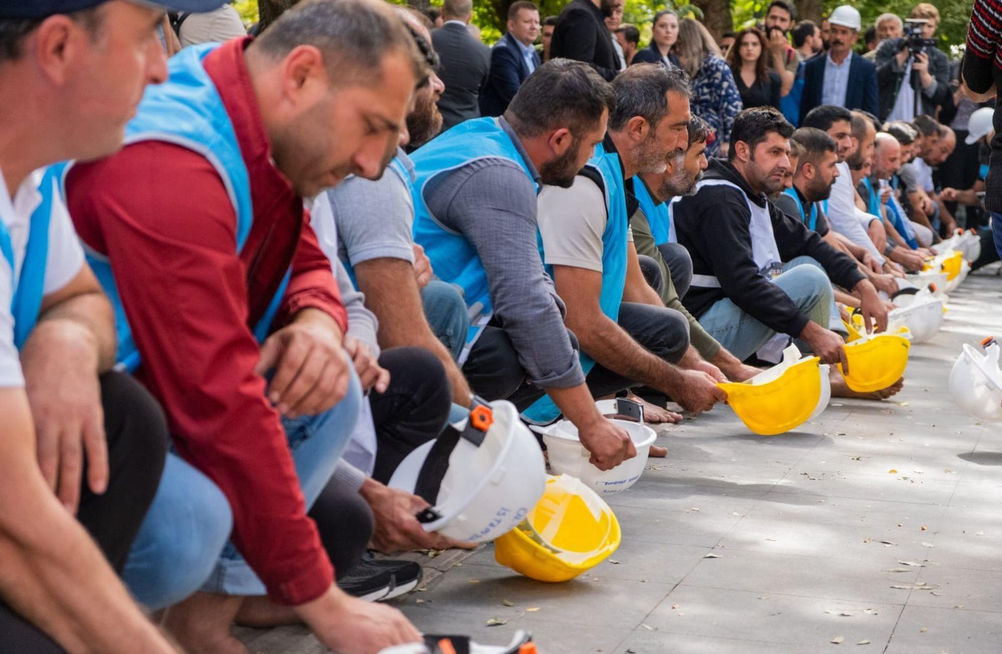 Fernas işçilerinin direnişi sonuç verdi: Görüşmeler öncesinde açlık grevi durduruldu