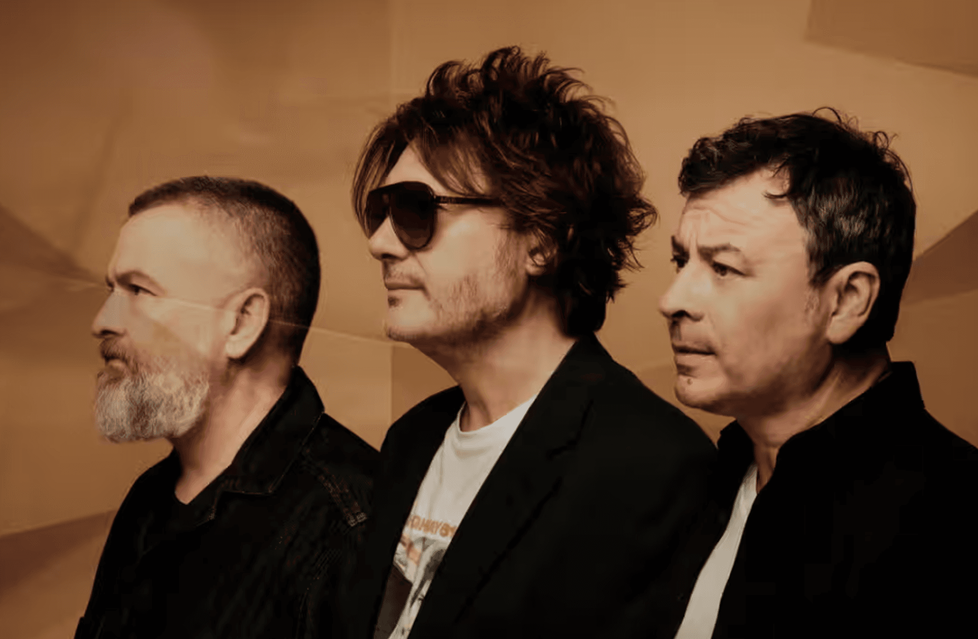 Güçlü, aksi, biraz da huysuz: Manic Street Preachers’dan 'Critical Thinking'