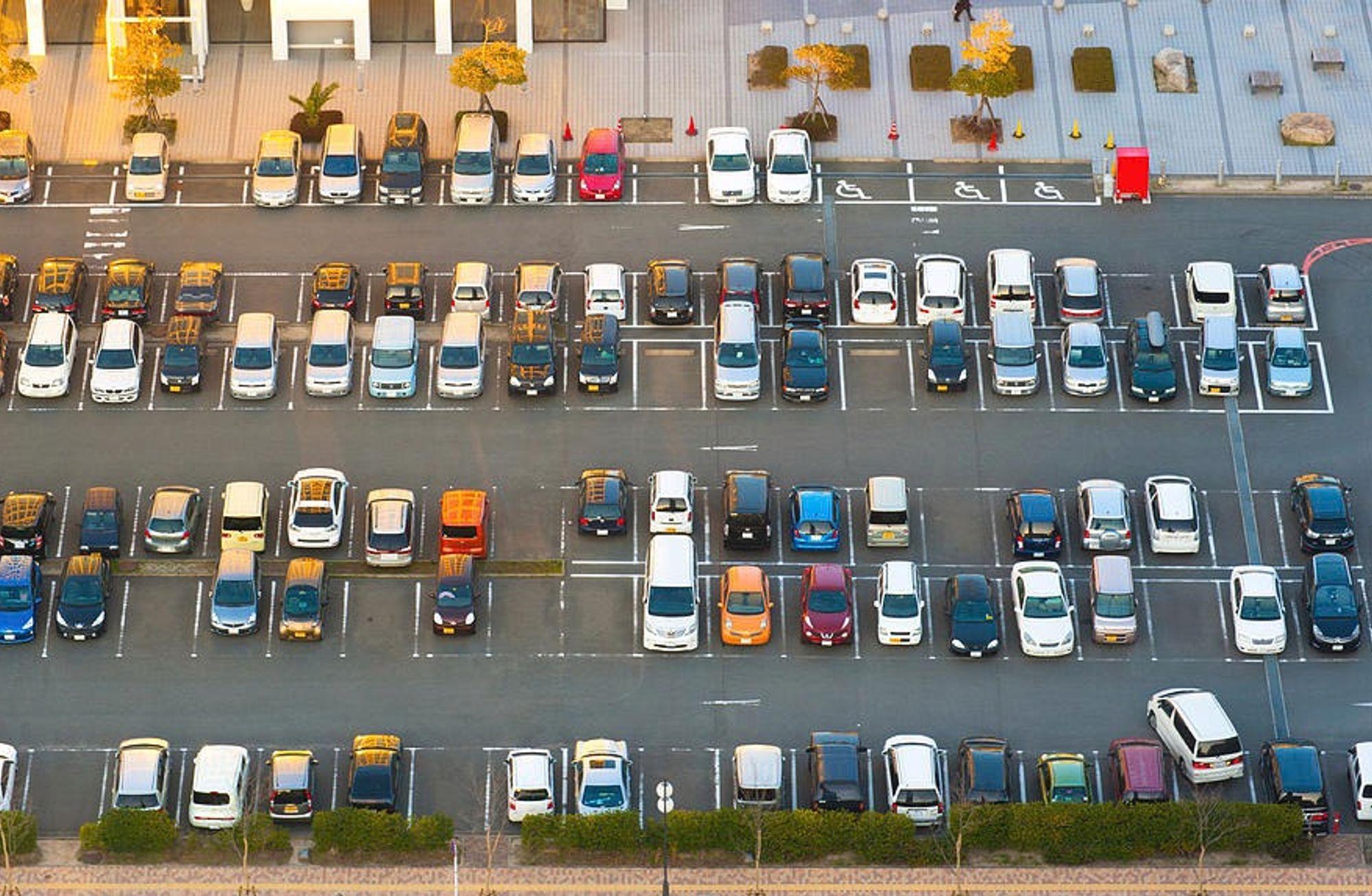 Otomotiv sektörüne bakış: Zorlukların ortasında iyimser mesajlar 