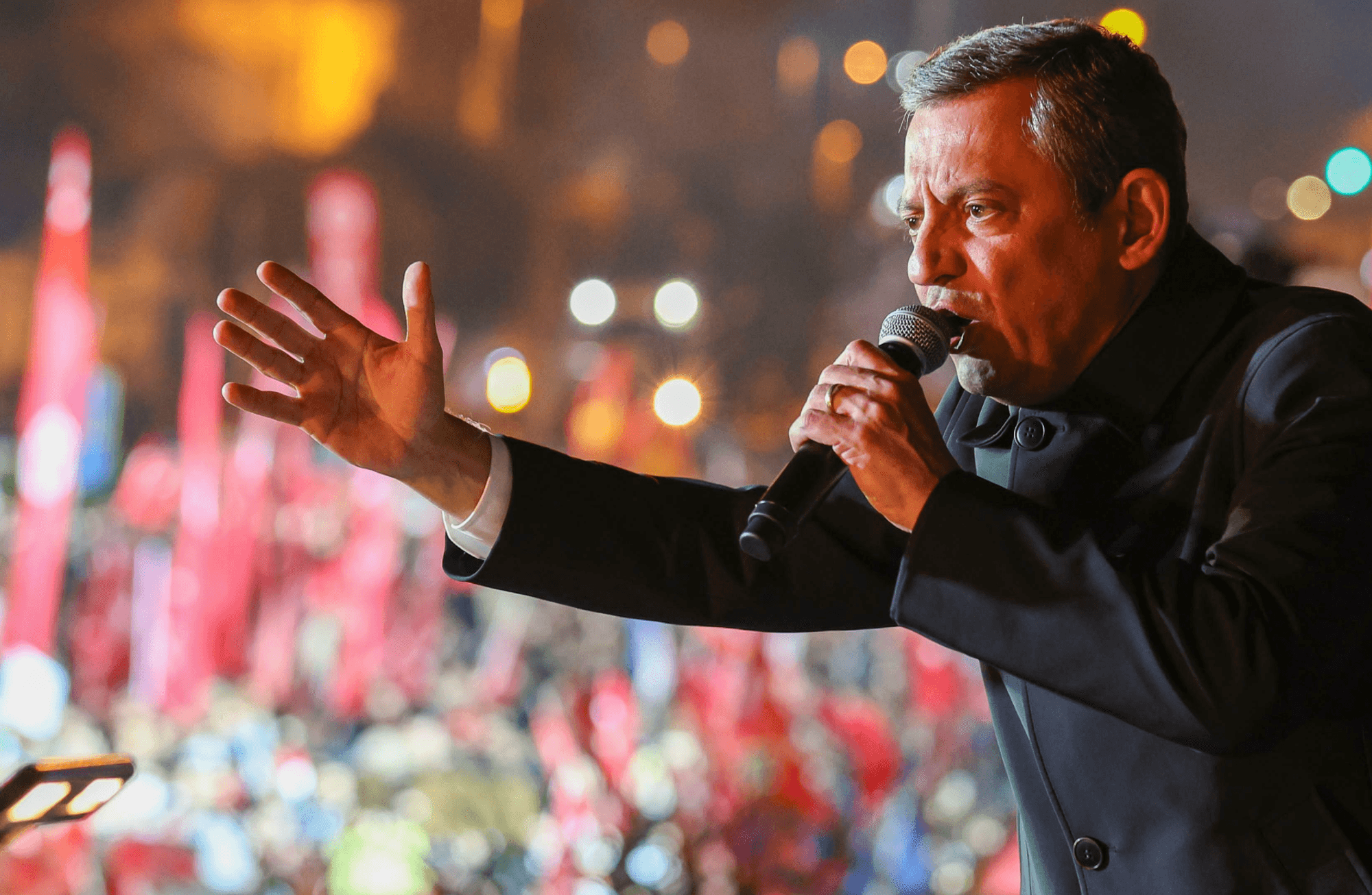 CHP’ye kayyum, İmamoğlu’na ‘terör’ kuşatması: Kurultay kararı, kayyum riskini ortadan kaldırır mı?