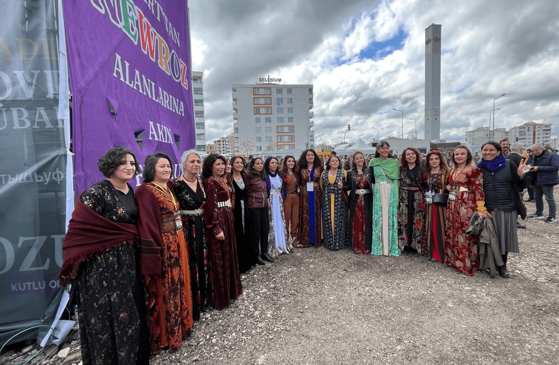 Diyarbakır’da çekinceli bir umut: Nevruz kutlamalarında hangi mesajlar öne çıktı?