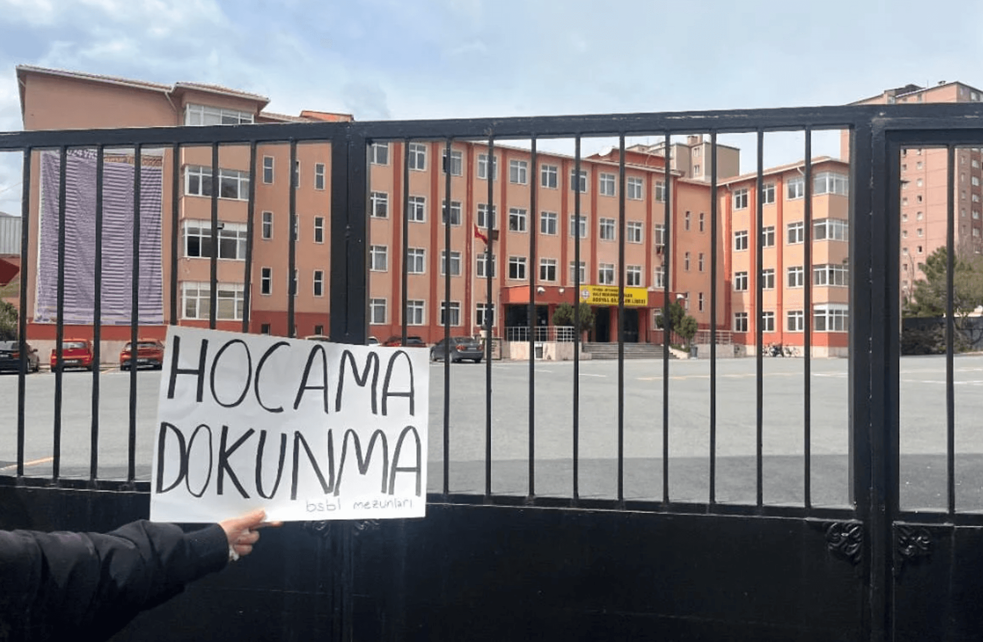 Kadro dışı kalan öğretmenler anlatıyor: Proje okullarında neler oluyor?