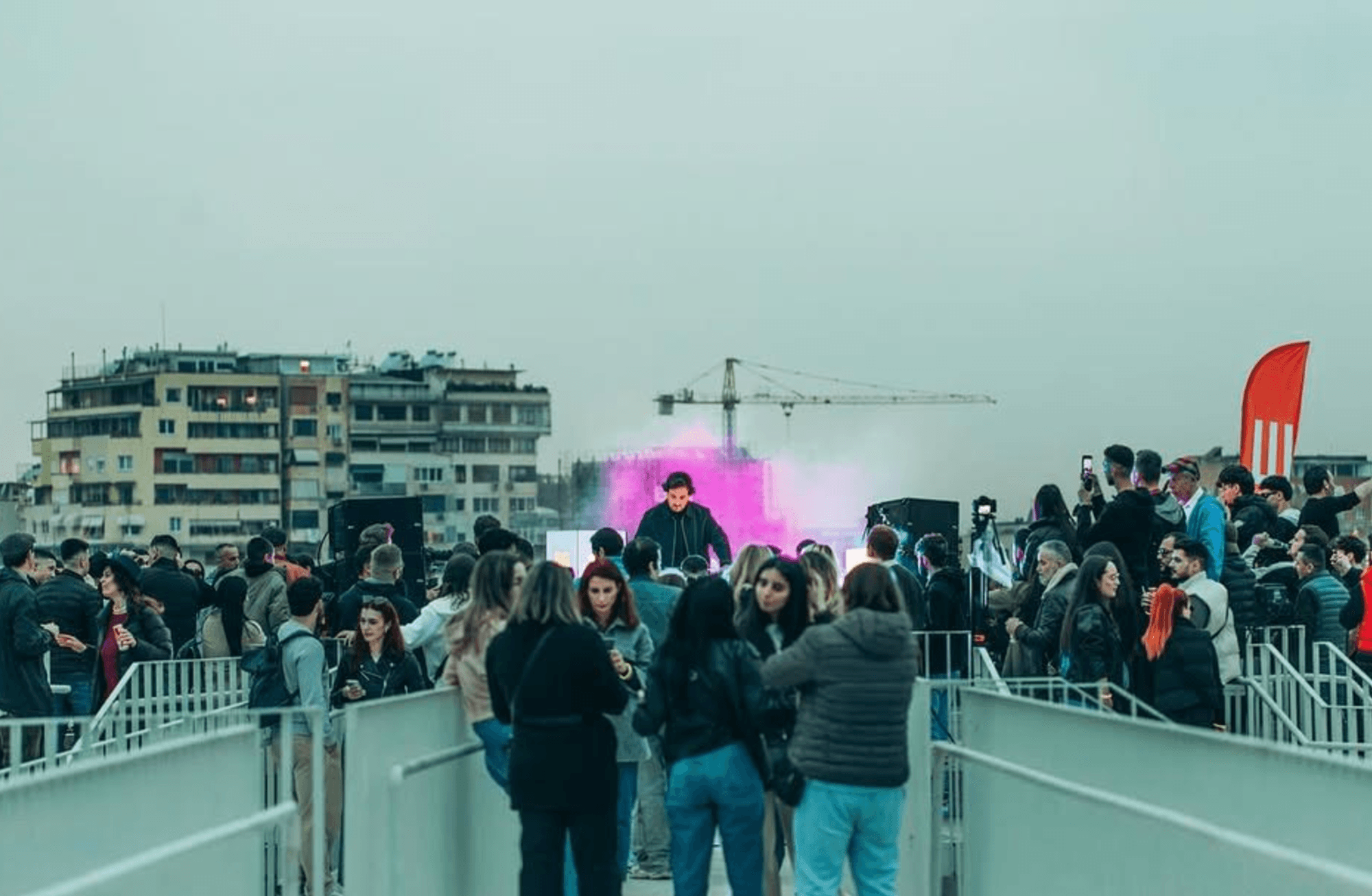 Devrim öncesi ve sonrası Arnavutluk müziği