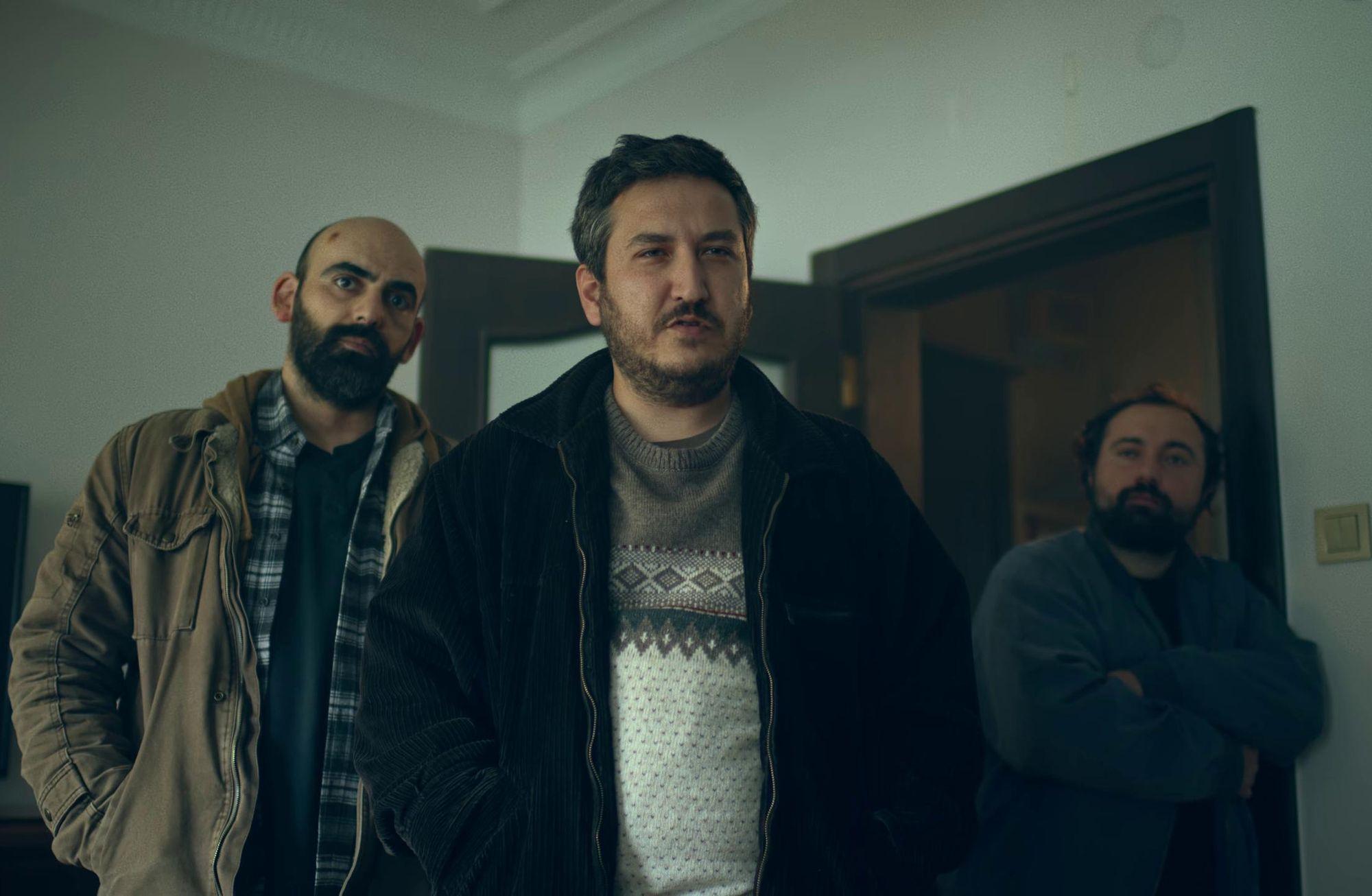 Yalnızca cesurların işidir absürt komedi: ‘Gibi’ evrenine veda
