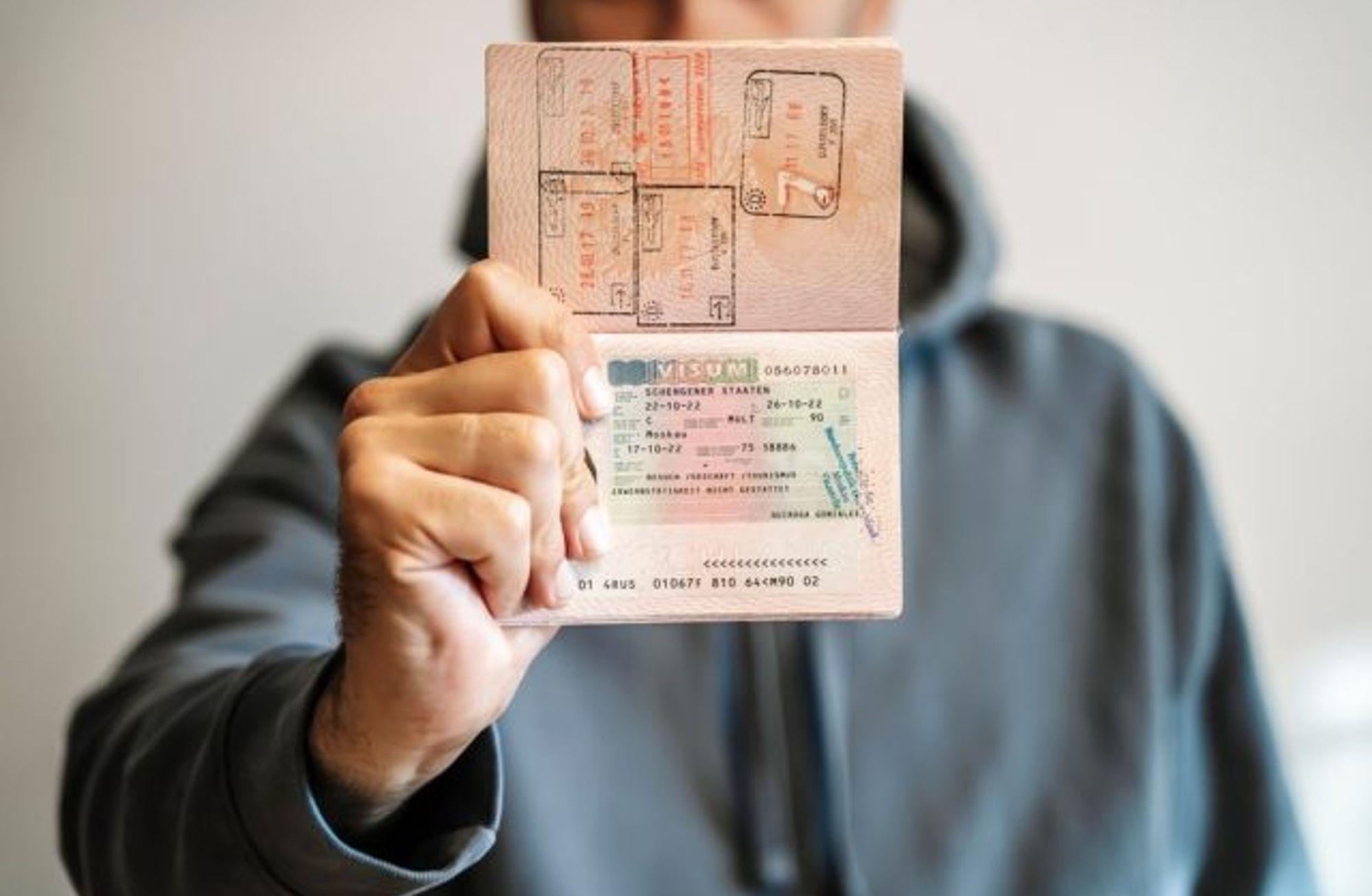 Schengen vizesi: Ret oranları düşse de yapısal sorunlar devam ediyor