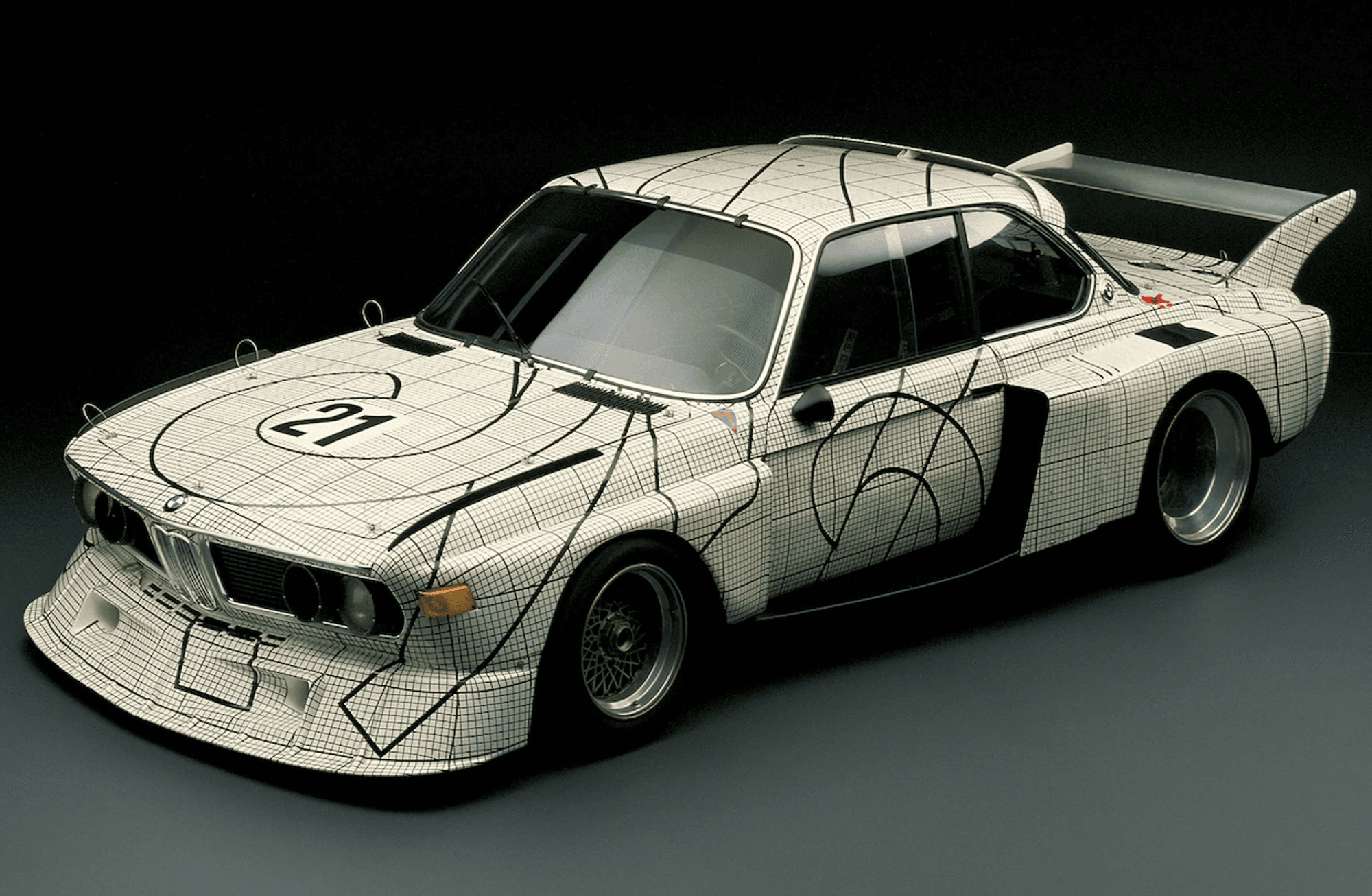Sanat ile mühendisliği buluşturan vizyon: BMW Art Cars