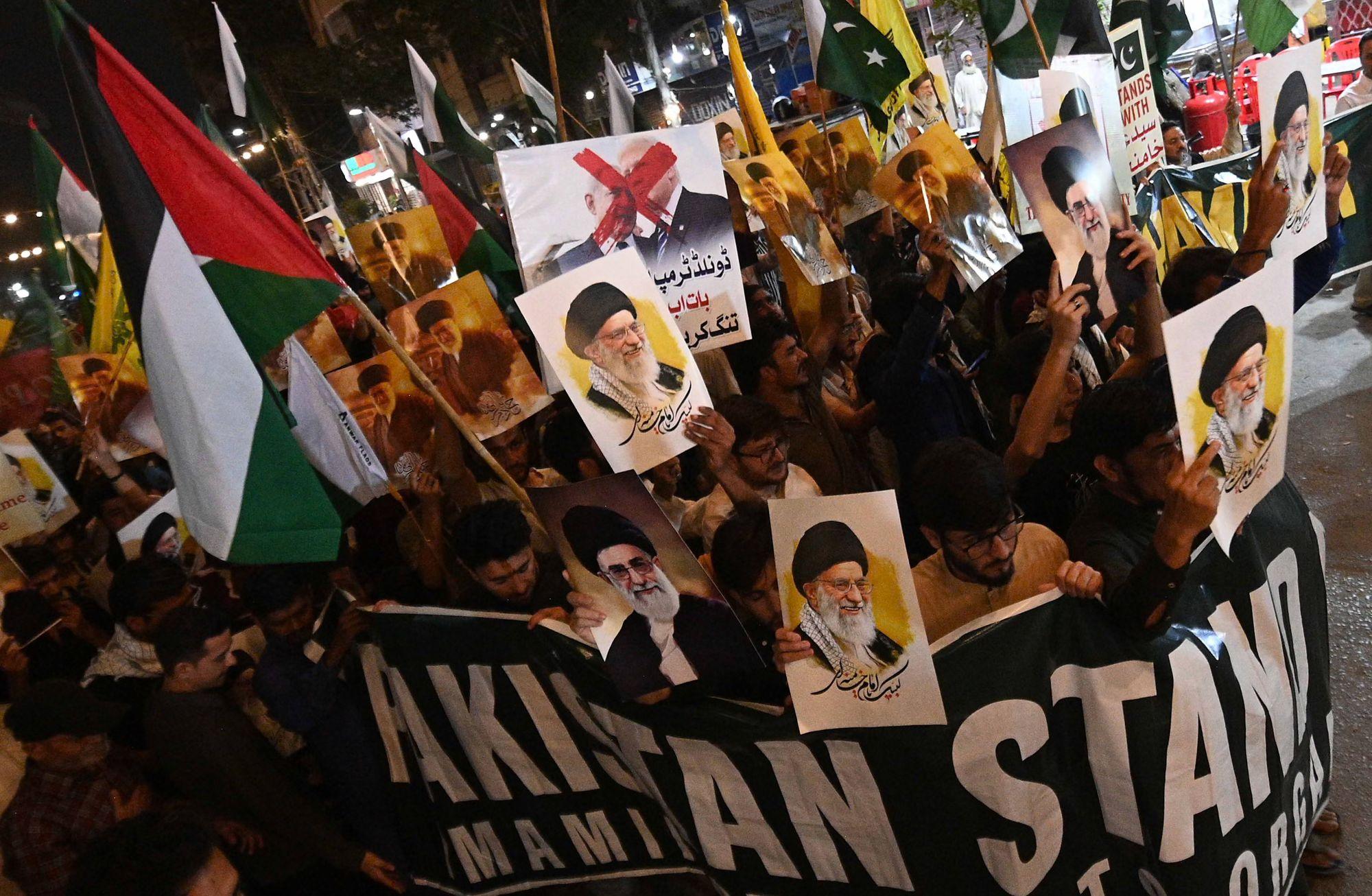 🔔 Canlı: ABD ve İsrail'in İran'a saldırılarında Hamaney'in öldüğü açıklandı