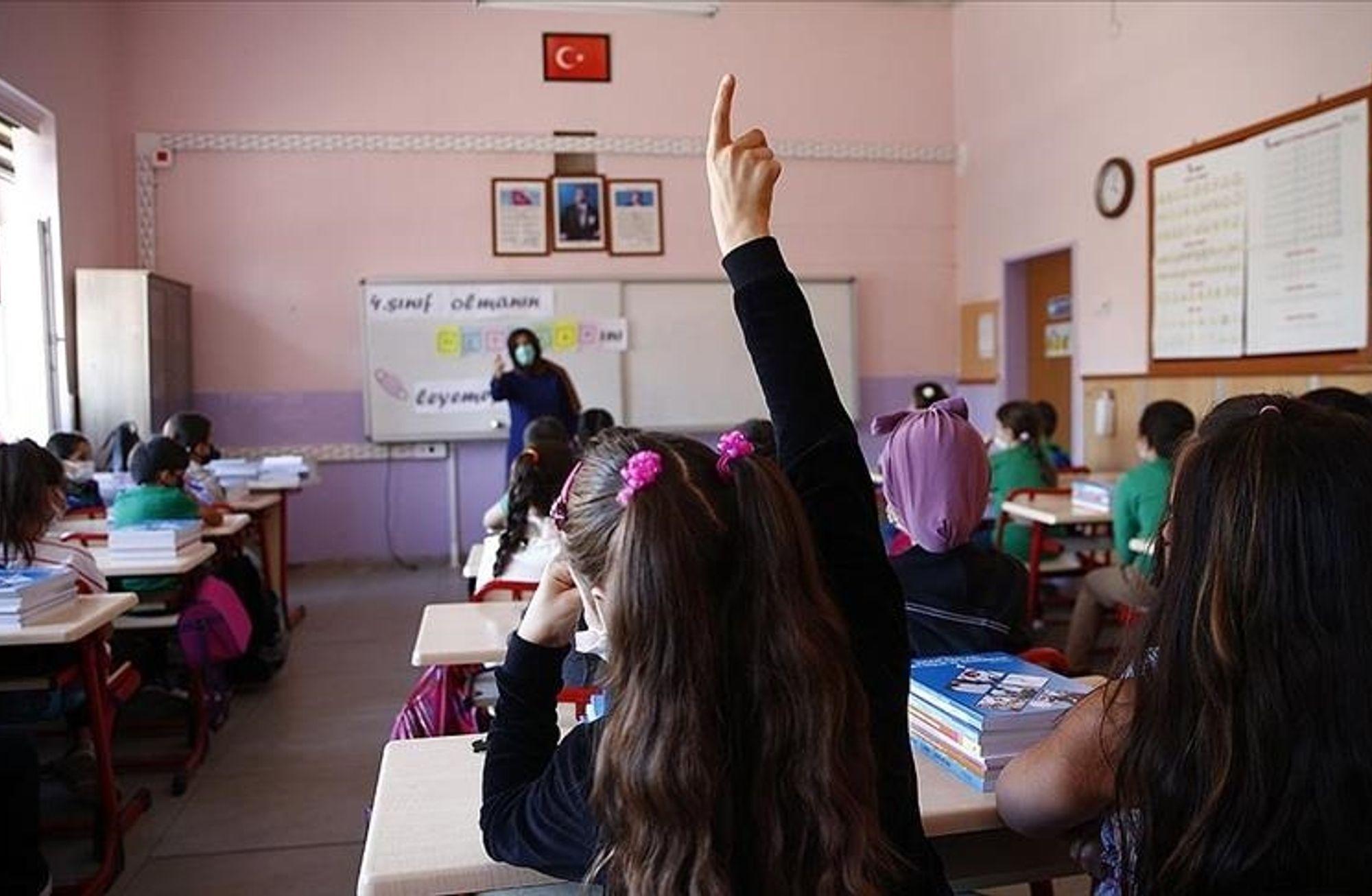 Okullarda finansal okuryazarlık dersi: Dünyadaki örnekleri neler? 