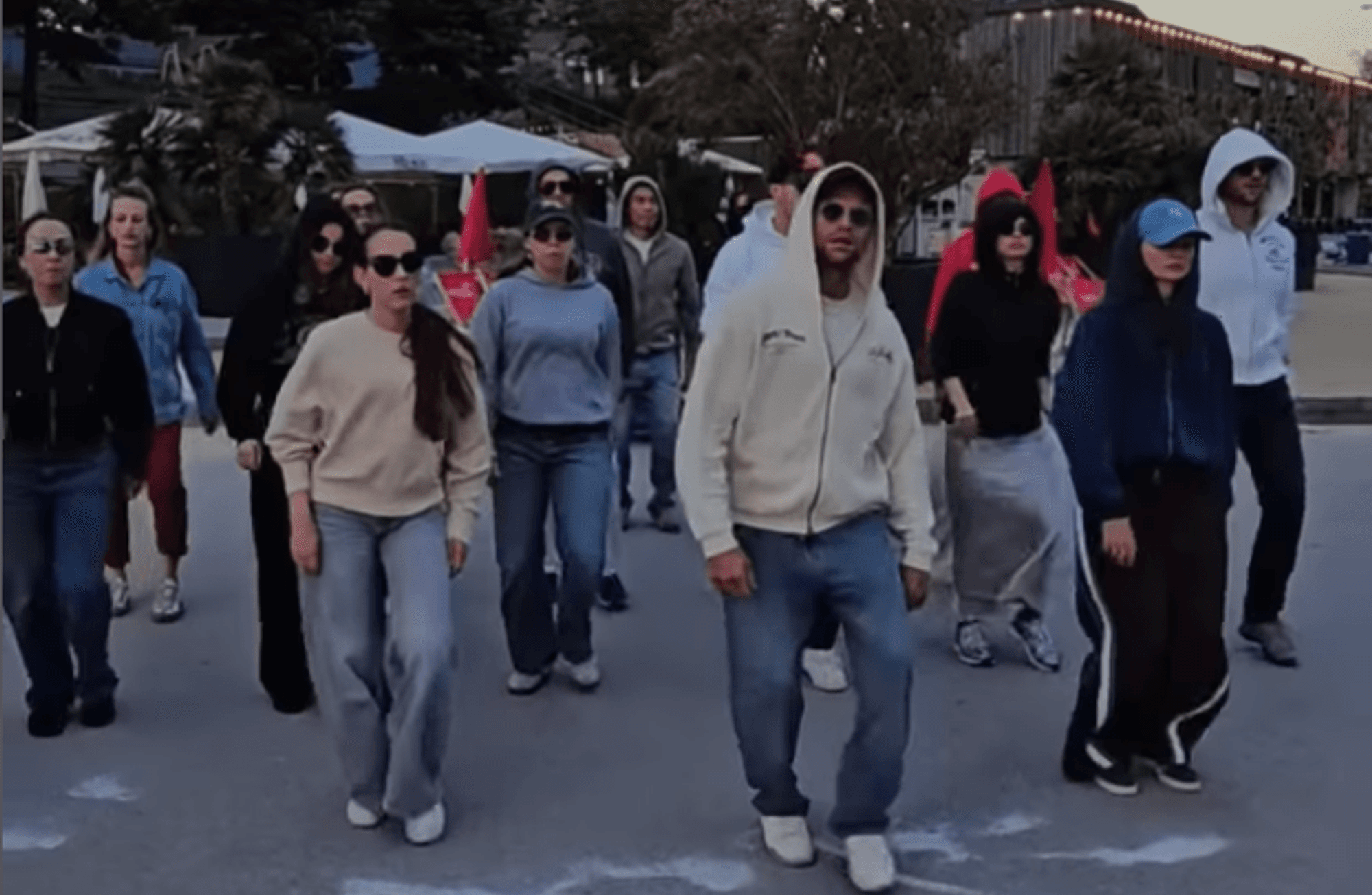Nihilist samimiyetin dışavurumu: 'Let Me Be' dansı neden viral oldu?