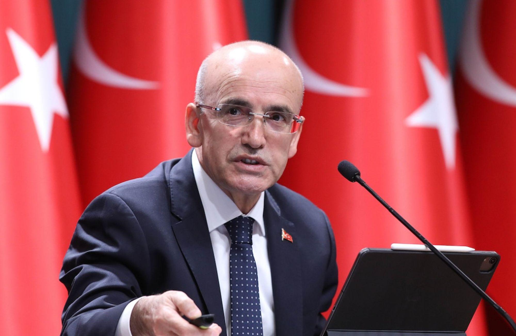 Birinci çeyrekte büyüme verisi: Hizmette toparlanma, ihracatta çöküş