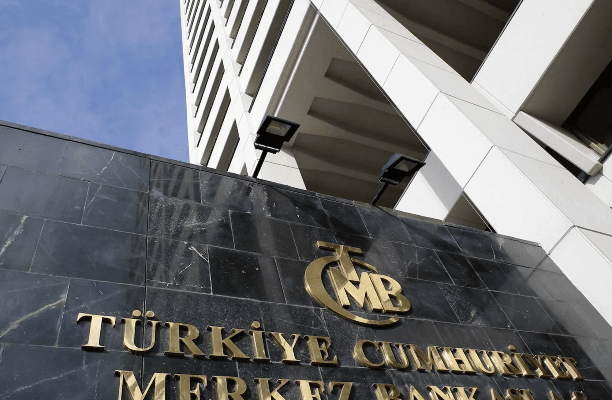 Enflasyon ile mücadelenin gücü reel faizden geçiyor