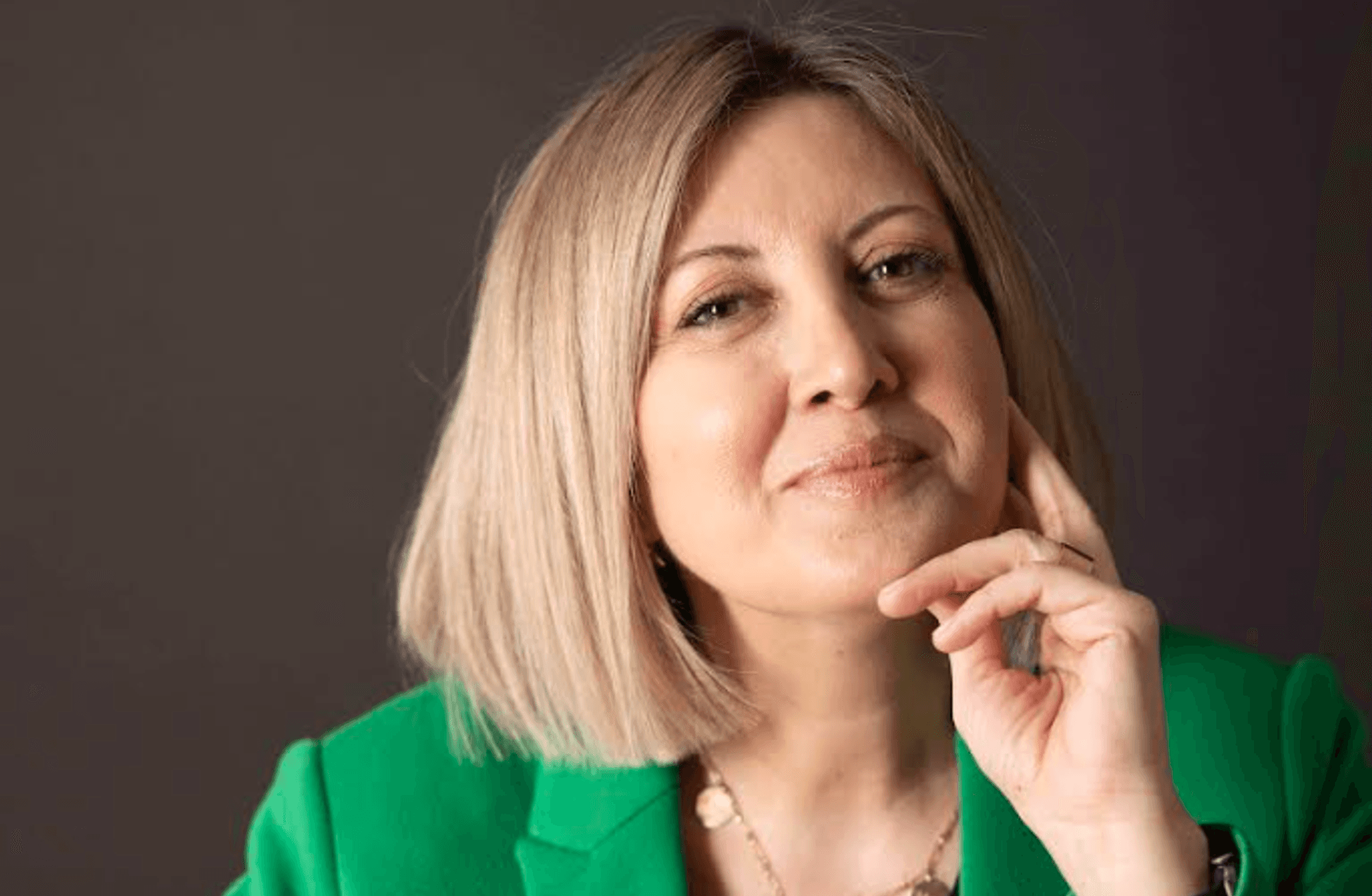 Ayça Çakmak'tan 'Ölümün Elinden Kurtarılan Şeyler': Çakışan doğruların romanı
