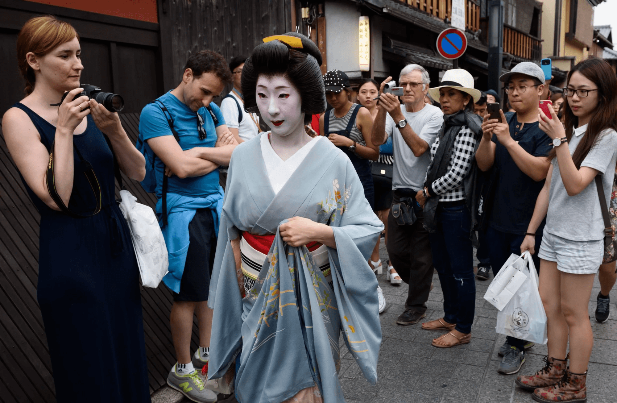 Japonya'nın turistlerle imtihanı: Neden herkes Japonya'ya gidiyor?