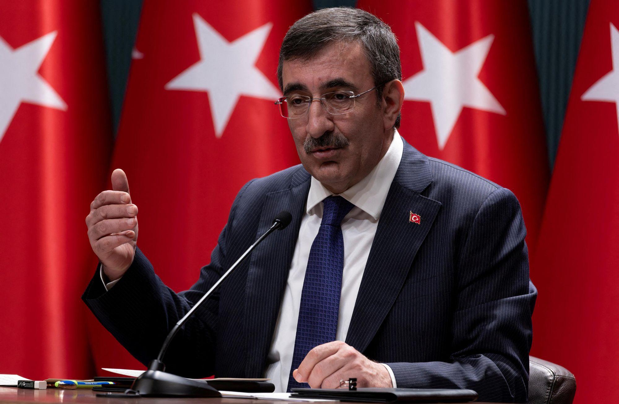 Yeni OVP: Tek hane 2029’a kaldı, sanayiye destekler artırılacak