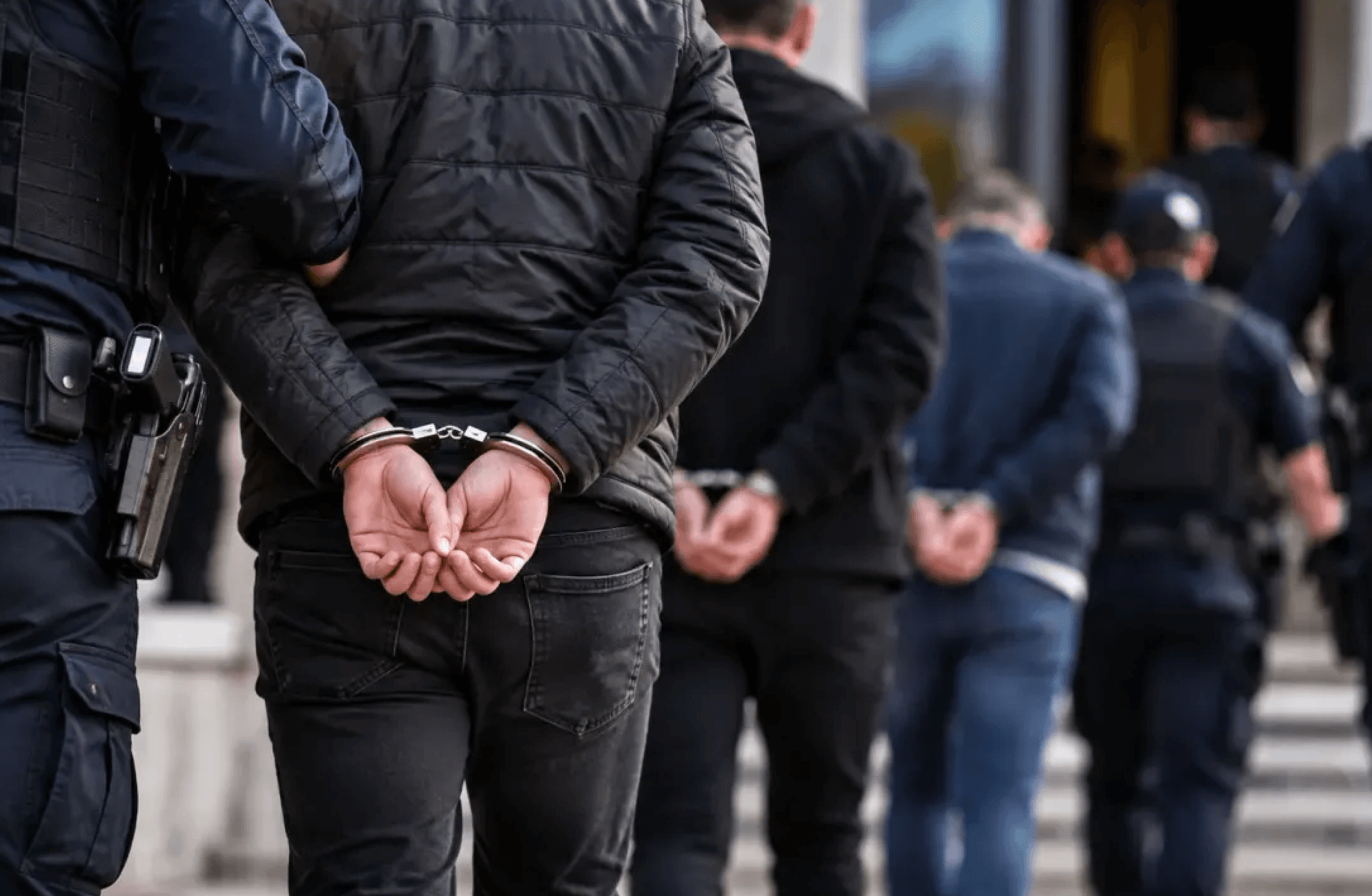 Operasyonlar ülkesinde seçime doğru: Yargı hakikatle buluşabilir mi?