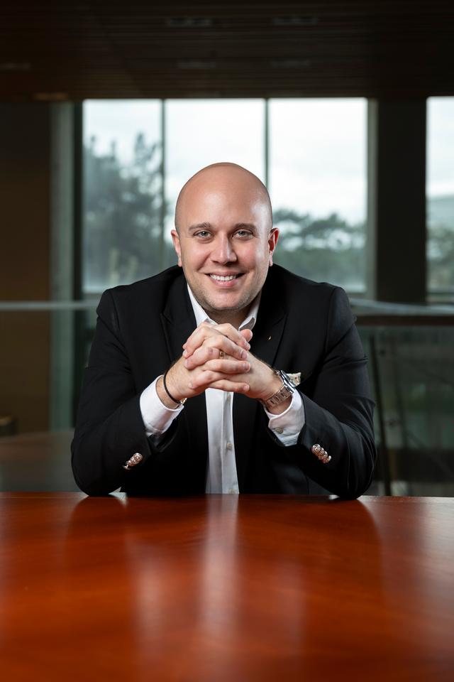 Serhan Yılmaz - Aposto