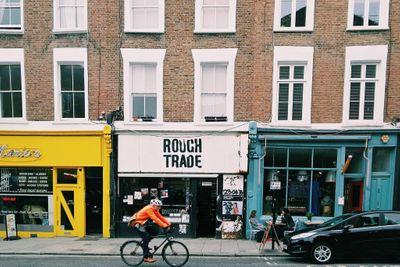 Rough Trade Records: 1976’dan beri harika müziğin adresi