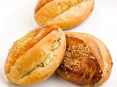 Kovboy Şapkalı Amca  