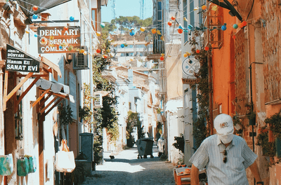 "Ayvalık, şimdilik Ayvalık. Beş yıl sonra tekrar konuşuruz."