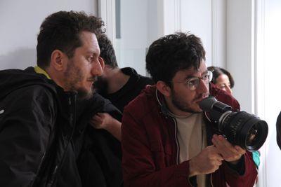 Tiyatro ve sinema iç içe: cehennem boş, tüm şeytanlar burada