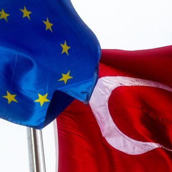 AB Liderler Zirvesi'nin sonuçları ve ABD etkisi