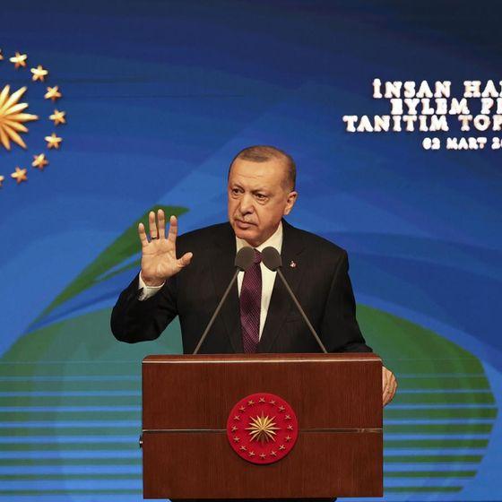 İnsan Hakları Eylem Planı'nda neler var?