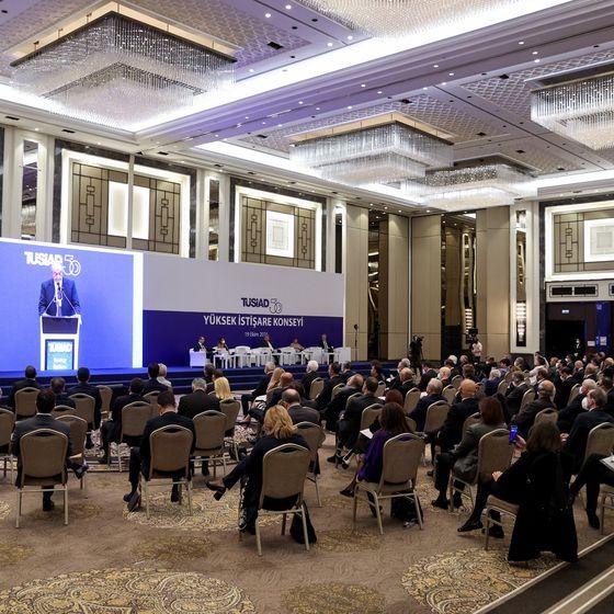 İş dünyasının çıkışları neye işaret ediyor?