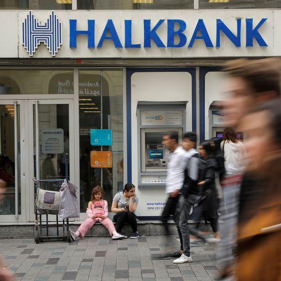 Kamu bankaları faiz indirdi, şimdi ne olacak? 