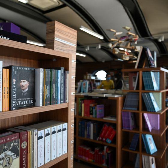 "Kültürel çölleşme": edebiyat dergilerinin geleceği