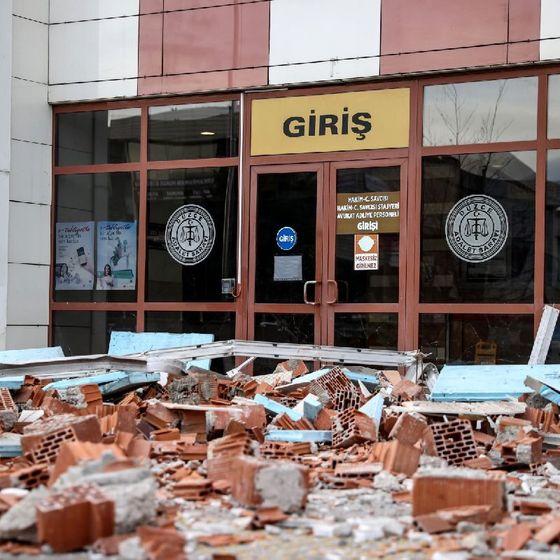 Olası bir İstanbul Depremi nelere mal olacak?