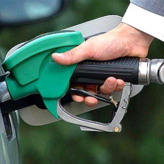 Akaryakıt zammı: "60 litre depo 1.400 liraya dolacak"