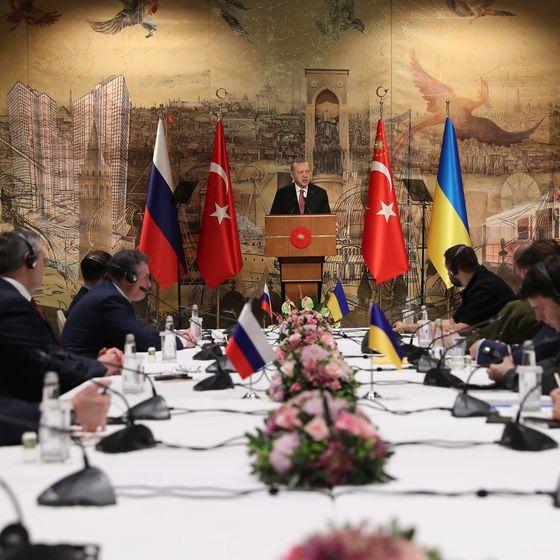 Ukrayna ve Rusya heyetleri Türkiye'de