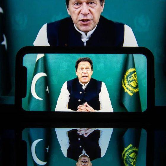 Pakistan'da neler oluyor? 