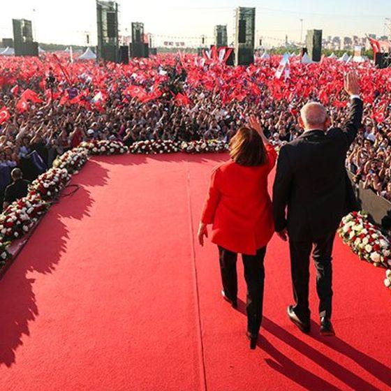 Liderler meydanda: Seçim yarışı başlıyor