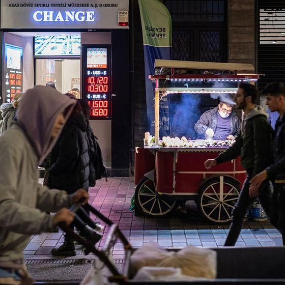 Gençlik krizi: gelecek kaygısı, eğitime erişim
