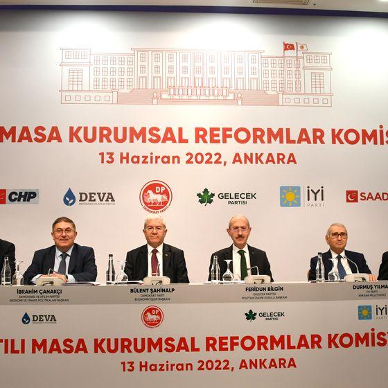 Günün gelişmesi: Altılı masa, ekonomik reformlara dair raporunu tanıttı