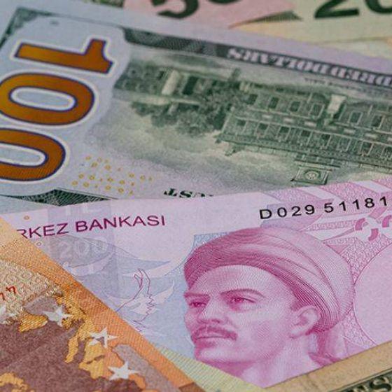 Günün gelişmesi: Türkiye’nin risk primi 800 baz puanı aştı.