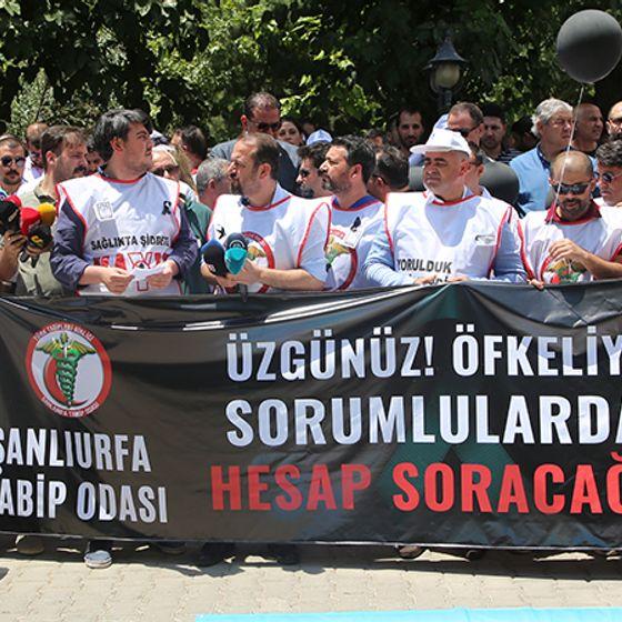 Avukat ve hekimlerin eylemi: "Sözün bittiği yer"