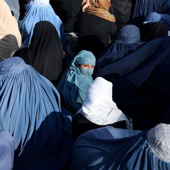 Taliban kadınları yenemeyecek