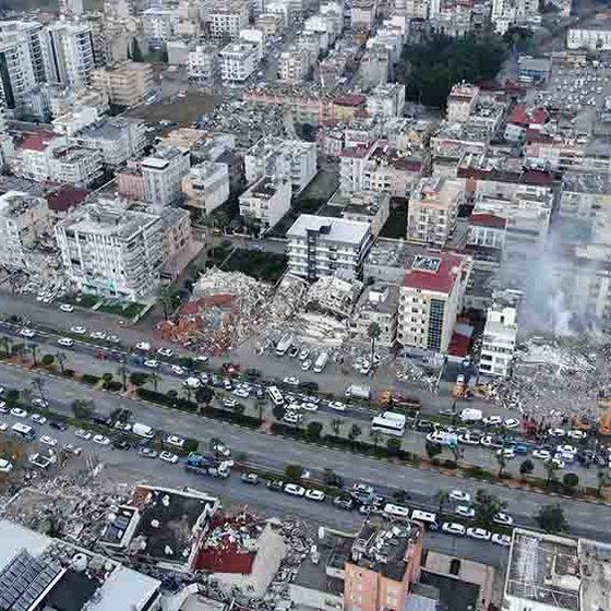 🔔  Sağlık Bakanlığı: 77 sahra hastanesi kuruldu