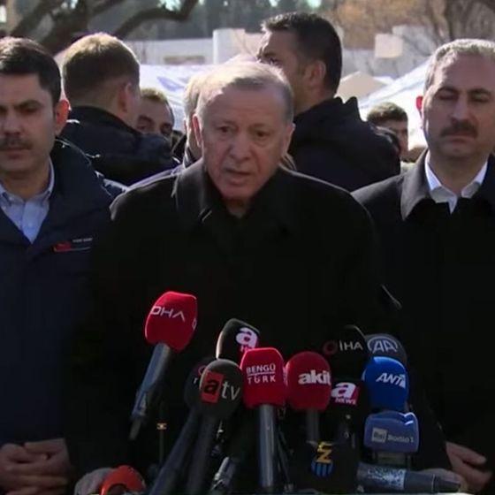 🔔 Cumhurbaşkanı Erdoğan: “Yıkılan konutların yerine yenisi yapılacak”