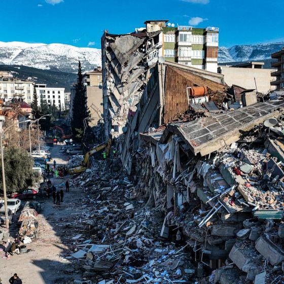 Zincirin son, suçlamanın ilk halkası: Müteahhitler #Gaziantep