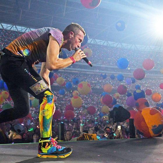 Coldplay’in yeşil turnesi: Yetmez ama umut verici