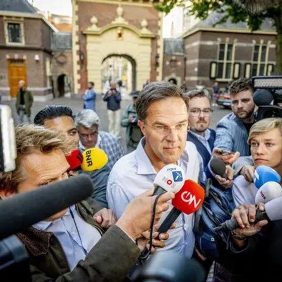‘Mülteci’ sınavı: Hollanda’da hükümet düştü